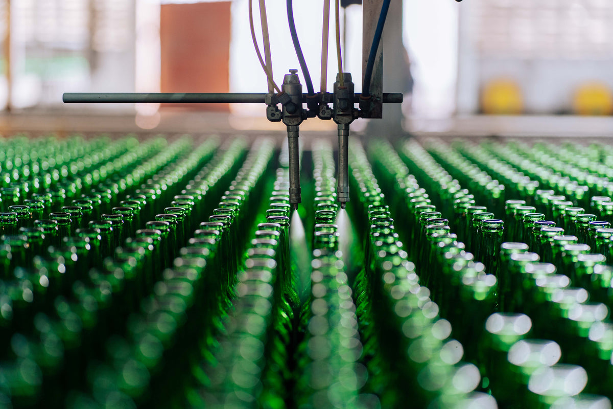 ארגונית מודולרית לבקבוקי מים לארון – סט 2 מתקני אחסון נערמים